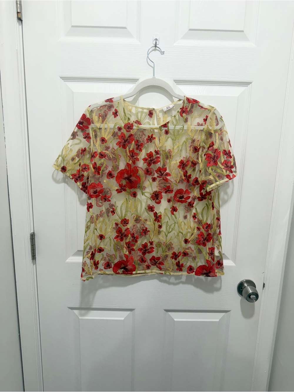 Like New Aritzia Little Moon Poppy Blouse